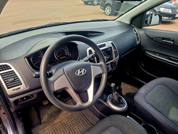 Hyundai i20 9 of 20