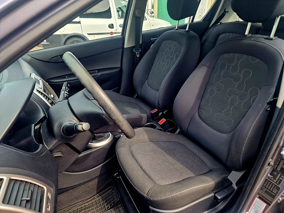 Hyundai i20 15 of 20