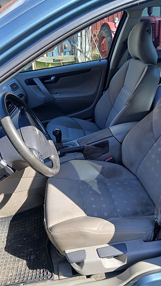 Volvo S60 5 of 5