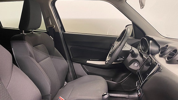Suzuki Swift 7 of 15