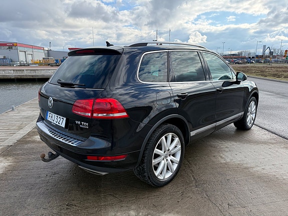 Volkswagen Touareg 7 of 21