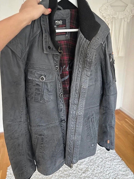 Product image 6 of 8