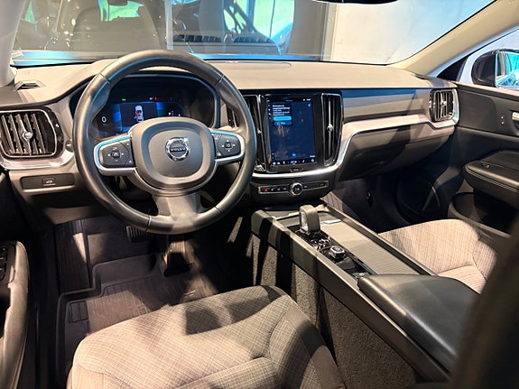 Volvo V60 18 of 24