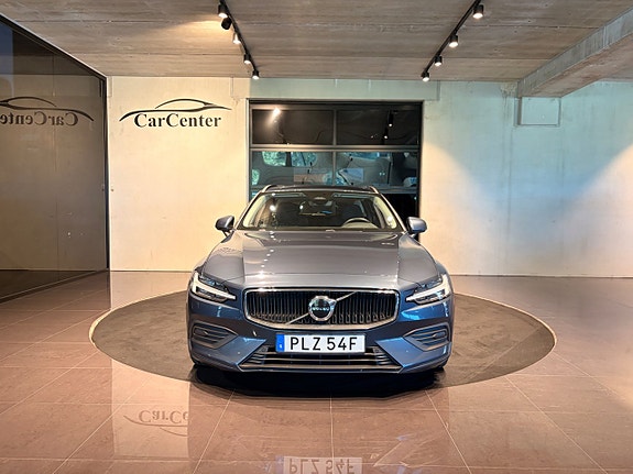 Volvo V60 8 of 24