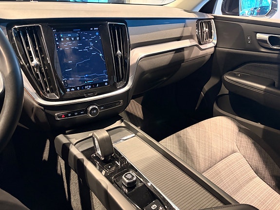 Volvo V60 24 of 24
