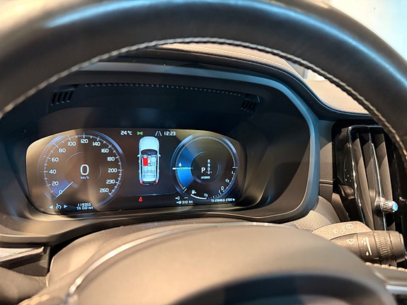 Volvo XC60 22 of 23