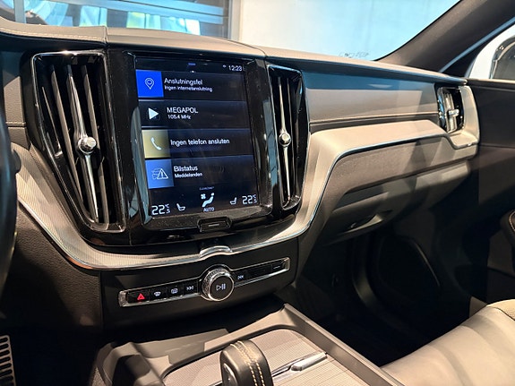 Volvo XC60 23 of 23