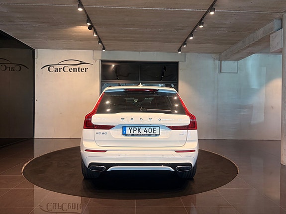 Volvo XC60 9 of 23