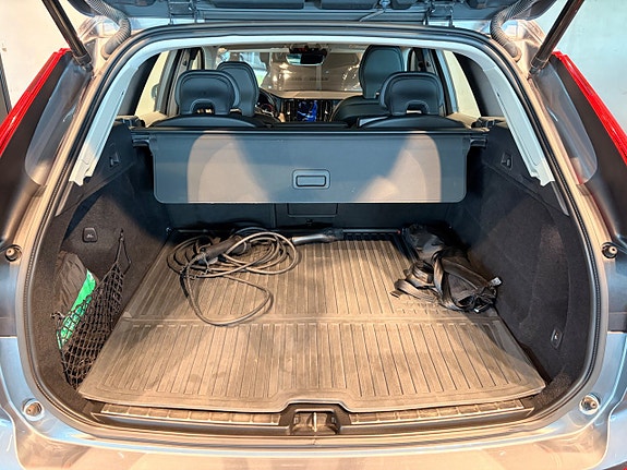 Volvo XC60 17 of 26