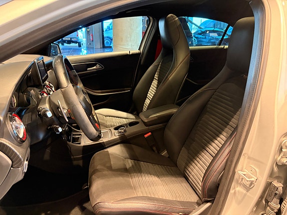 Mercedes-Benz A45 23 of 26