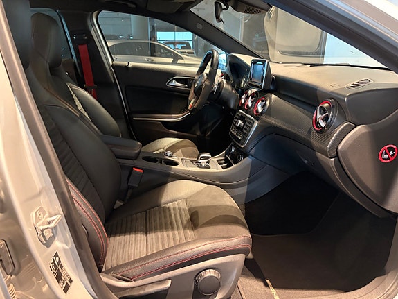 Mercedes-Benz A45 3 of 5