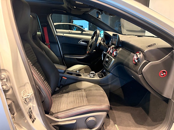 Mercedes-Benz A45 3 of 26