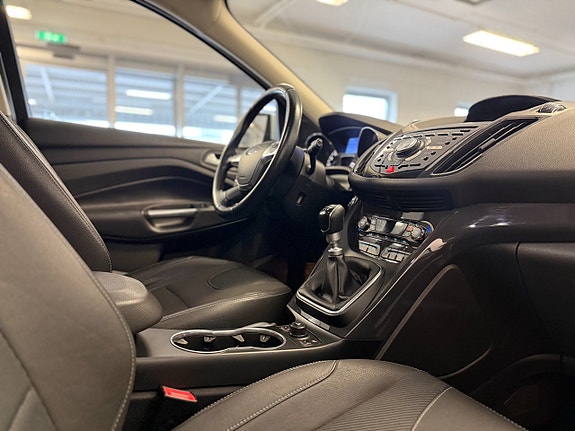 Ford Kuga 13 of 15