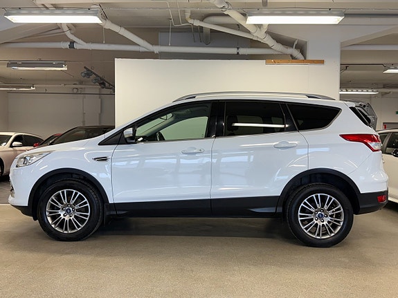 Ford Kuga 2 of 5