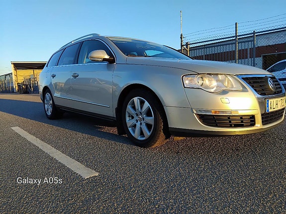 Volkswagen Passat 7 of 10