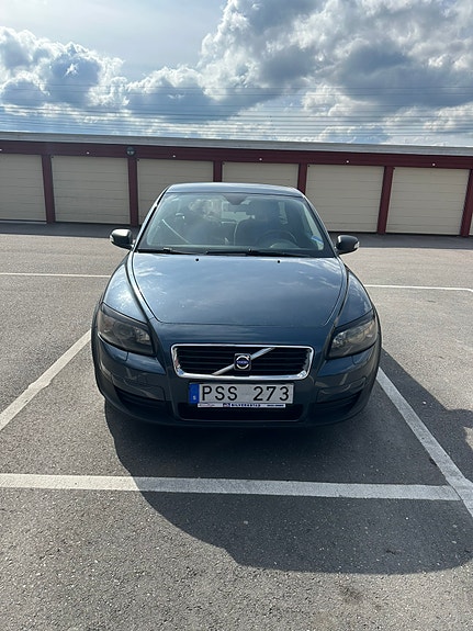 Volvo C30 3 of 5