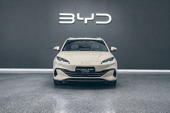 BYD Seal 6 5 of 5