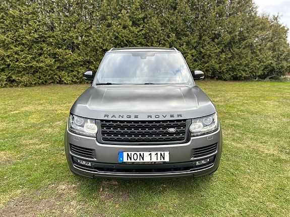 Land Rover Range Rover 8 of 12