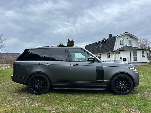 Land Rover Range Rover 6 of 12