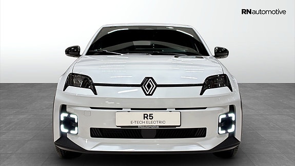 Renault 5 8 of 23