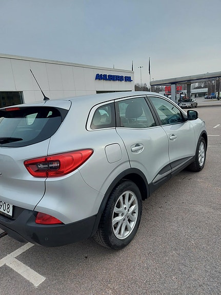 Renault Kadjar 2 of 5