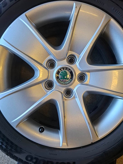 Product image 2 of 9