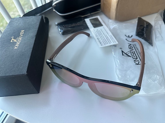 Product image 8 of 10