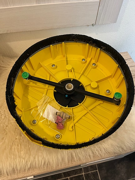 Product image 8 of 9