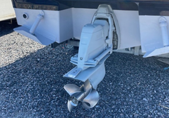 Aquador 23 DC bogpropeller, ankarspel Tiki 80 kärra 5 of 11