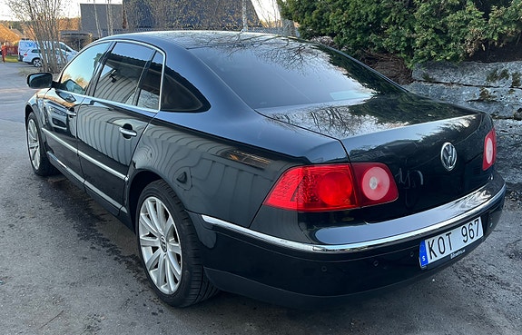 Volkswagen Phaeton 12 of 14