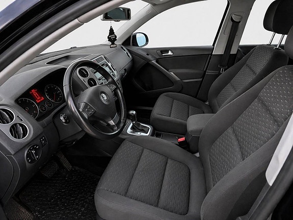 Volkswagen Tiguan 6 of 7