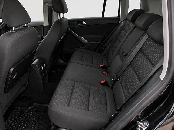 Volkswagen Tiguan 7 of 7