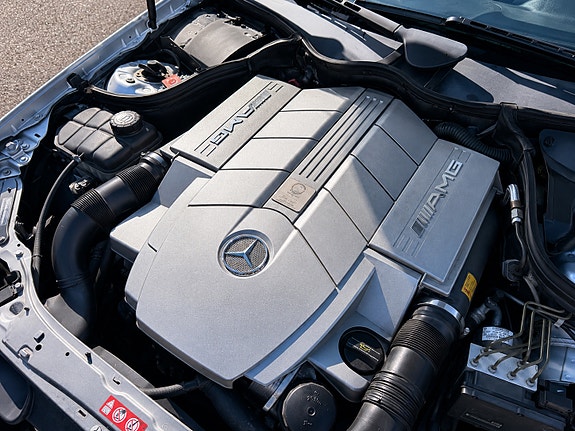 Mercedes-Benz C55 8 of 8