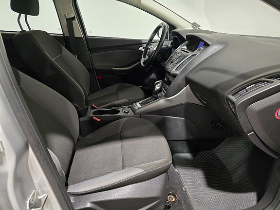 Ford Focus 10 of 13