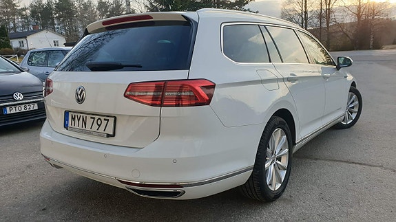 Volkswagen Passat 5 of 5