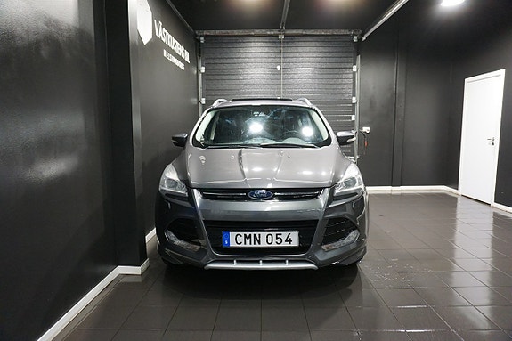 Ford Kuga 2 of 5