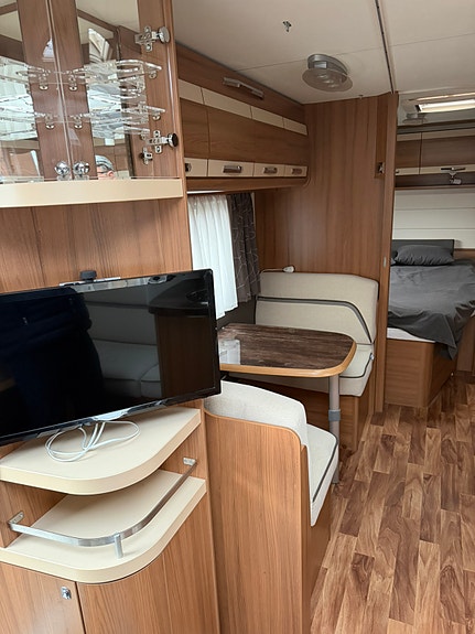 Knaus Scandinavian Selection 650 UDF 10 of 12