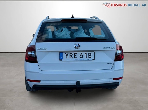 Skoda Octavia 5 of 5