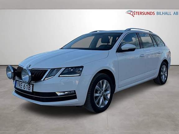 Skoda Octavia 3 of 5