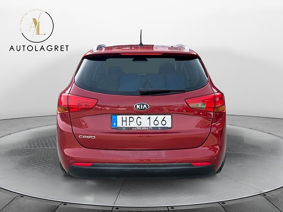 Kia Ceed 5 of 12