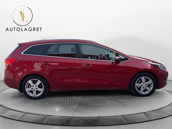 Kia Ceed 7 of 12
