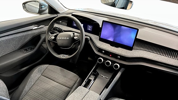 Skoda Superb 11 of 15