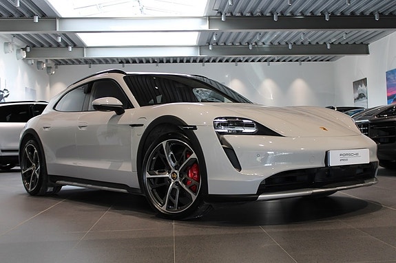 Porsche Taycan Cross Turismo
