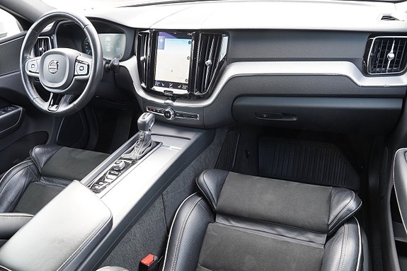 Volvo XC60 21 of 27