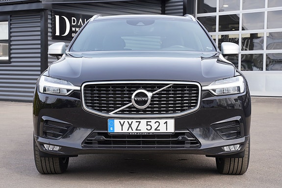 Volvo XC60 8 of 27