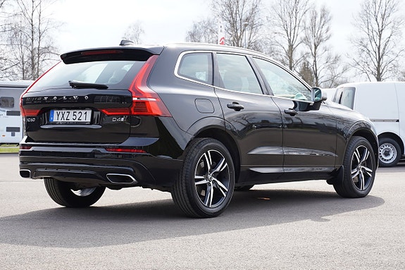 Volvo XC60 2 of 5