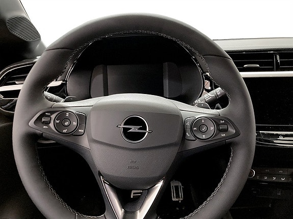 Opel Corsa 9 of 14