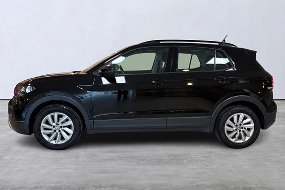 Volkswagen T-Cross 2 of 15