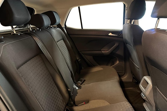 Volkswagen T-Cross 11 of 15