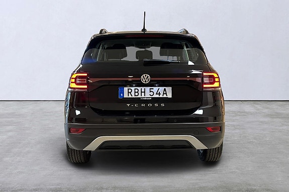 Volkswagen T-Cross 5 of 15